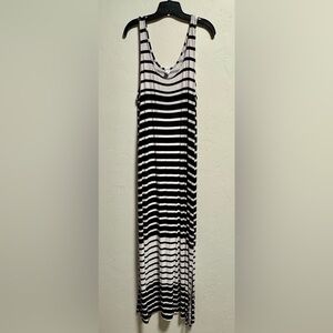 Old Navy Maxi Dress Size L